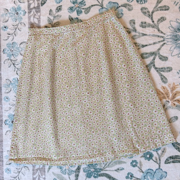 Vintage Dresses & Skirts - Vintage Floral Yellow & Green Skirt